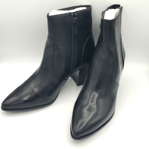 Blondo Tania Waterproof Booties Black 